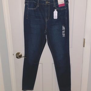 High rise blue jegging size 15